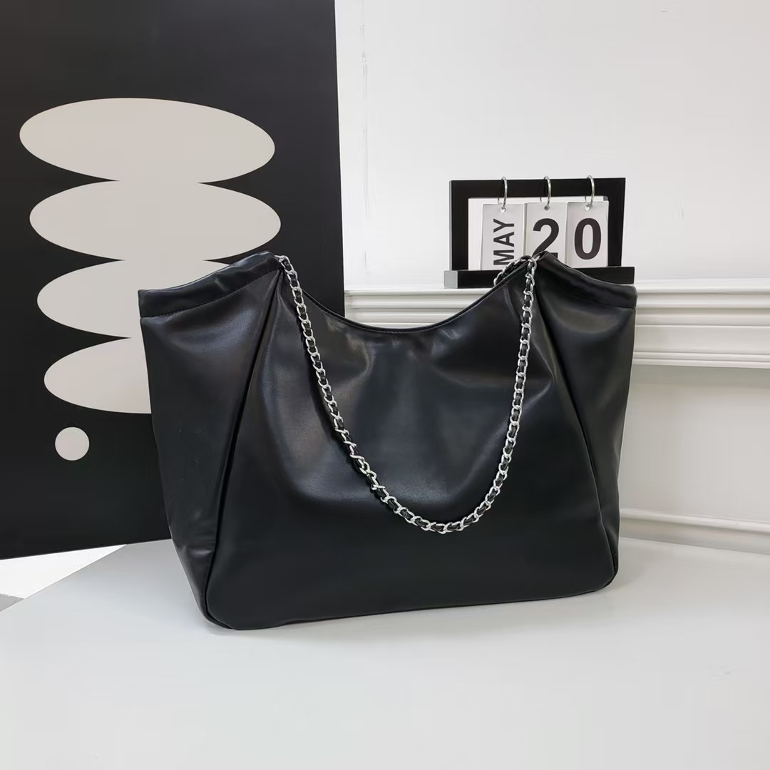 Ladies' fashion handbag single shoulder bag