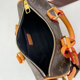 New Bag Fashionable bag