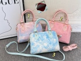 New Bag Fashionable bag