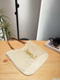 Ladies' fashion handbag