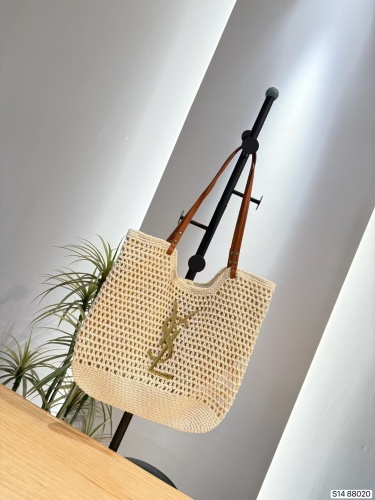 Ladies' fashion handbag
