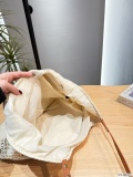 Ladies' fashion handbag
