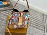 New Bag Fashionable bag