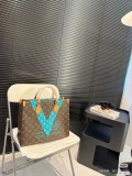 New Bag Fashionable bag