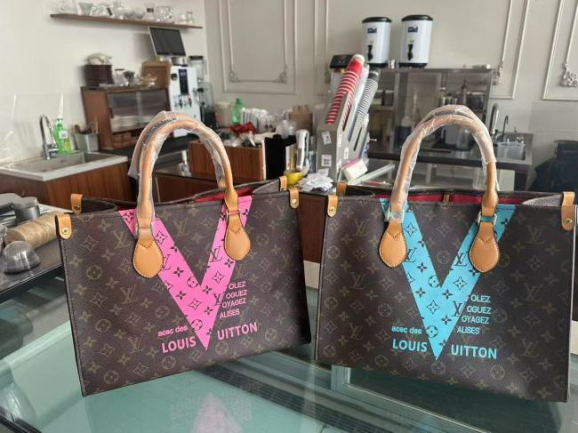 New Bag Fashionable bag