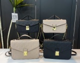 New Bag Fashionable bag