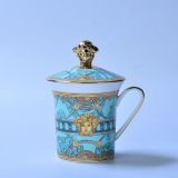 Fashionable coffee cup