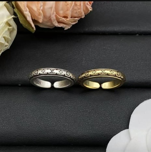 New Fashion  Ring(NO BOX)