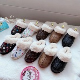 New Fashion Slippers(no box)