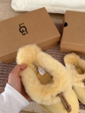 New Fashion Slippers(no box)