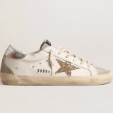 New fashionable sports shoes