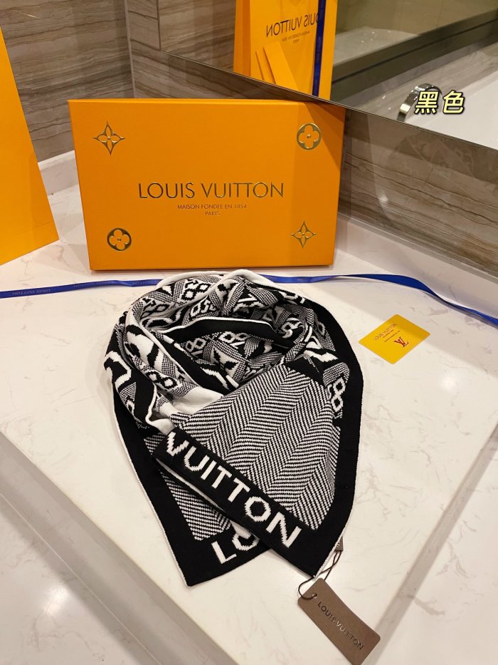 Lv Scarf Schal