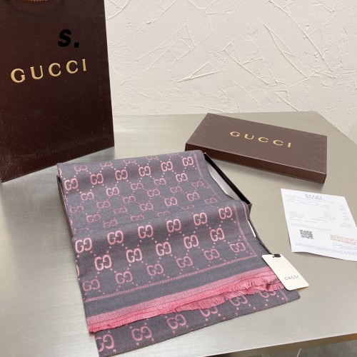 Gucci Scarf Schal
