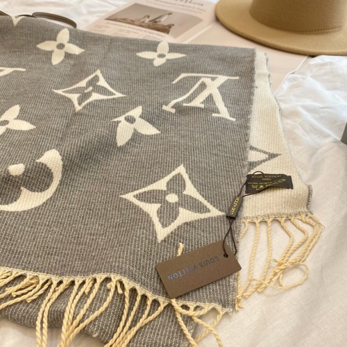 Lv Scarf Schal