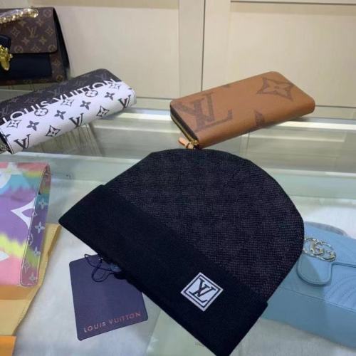 Lv Hat Hut
