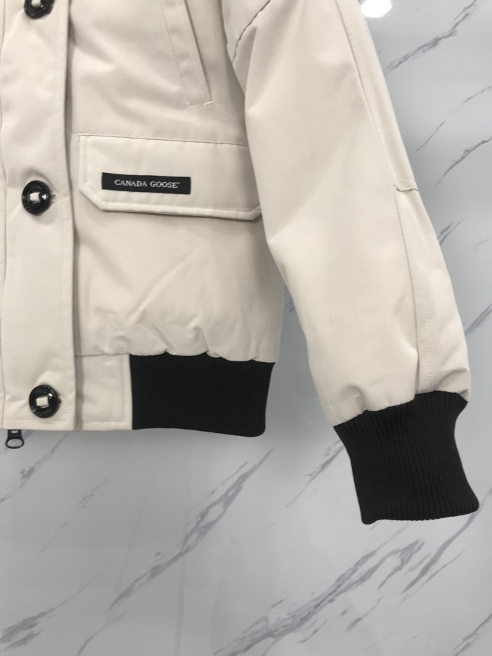 Canada Gooes Damen Winterjacke