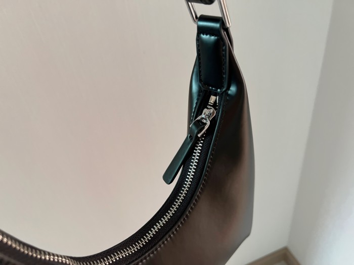 Prada  Damen Tasche /Women bag