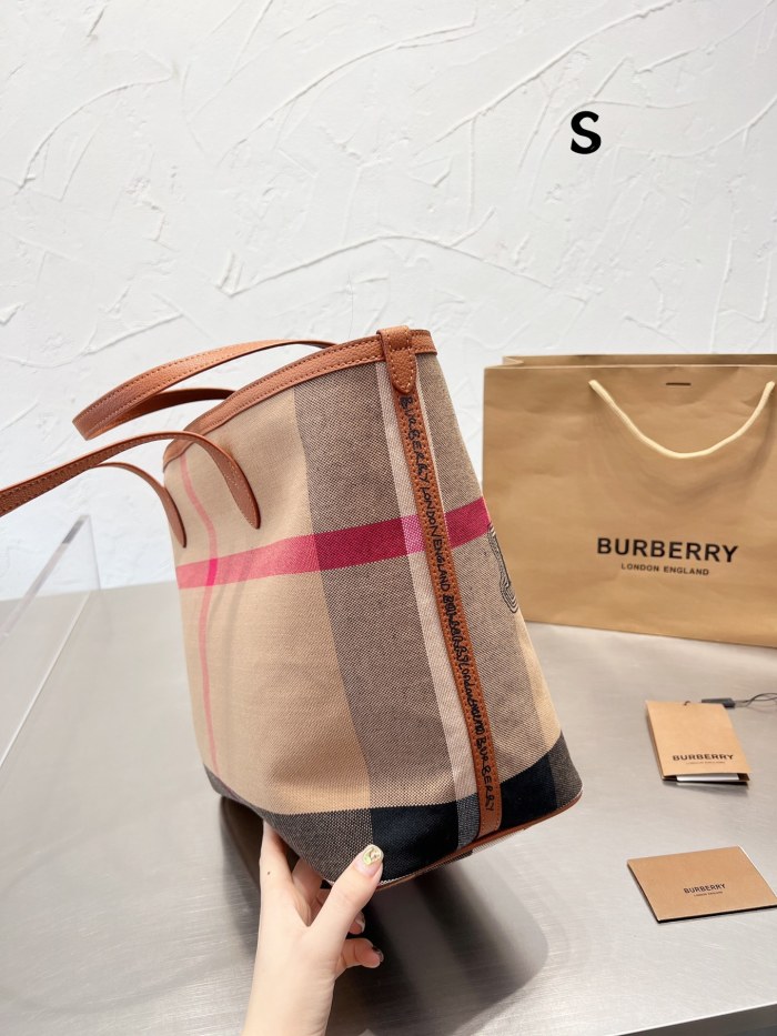 Burberry  Damen Tasche /Women bag
