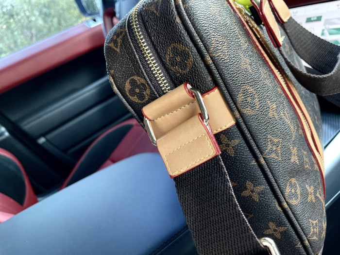 Lv  Herren Tasche/Men bag