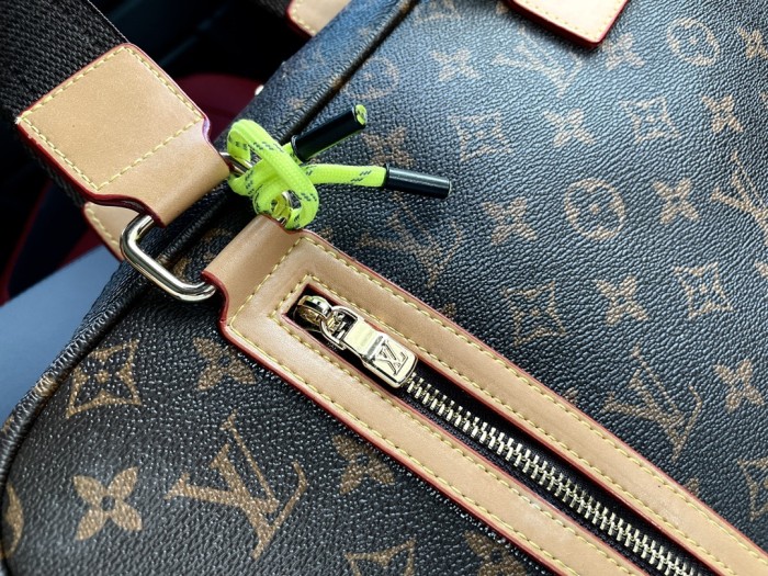 Lv  Herren Tasche/Men bag