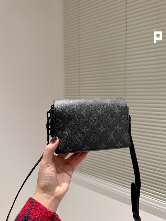 Lv  Herren Tasche/Men bag