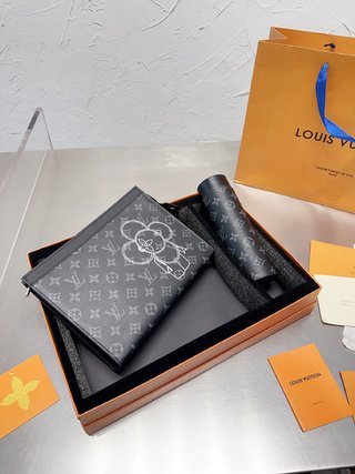 Lv  Herren Tasche/Men bag