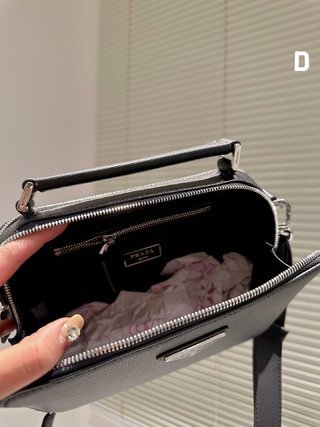 prada  Herren Tasche/Men bag