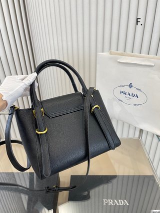 prada Damen Tasche /Women bag