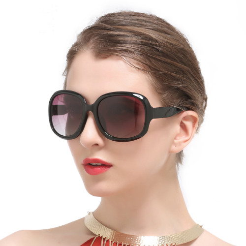 Wholesale women fashion big frame trendy Hilton sunglasses