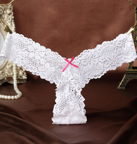 Low Waist V-shaped Lace Thong