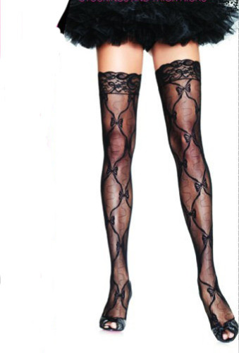 Black Lace Stockings LE5040