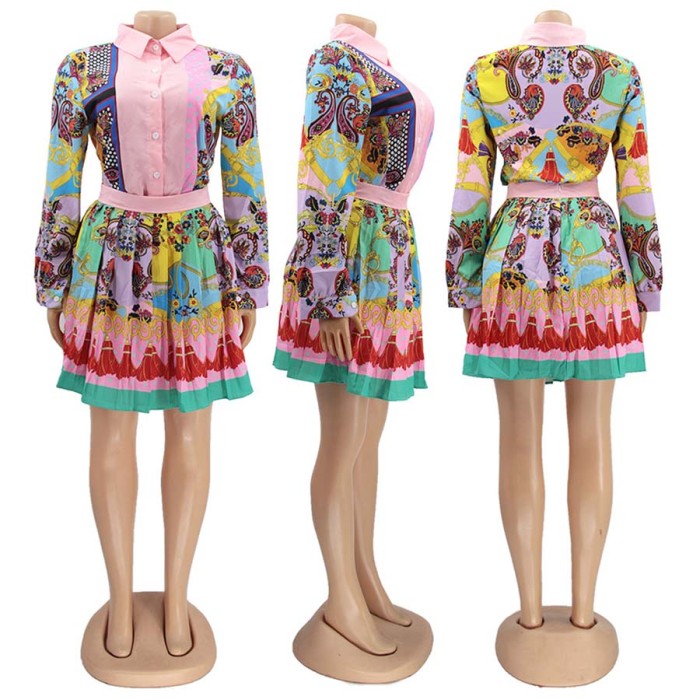 Positioning Printed Women's Shirt and Pleated Skirt Suit