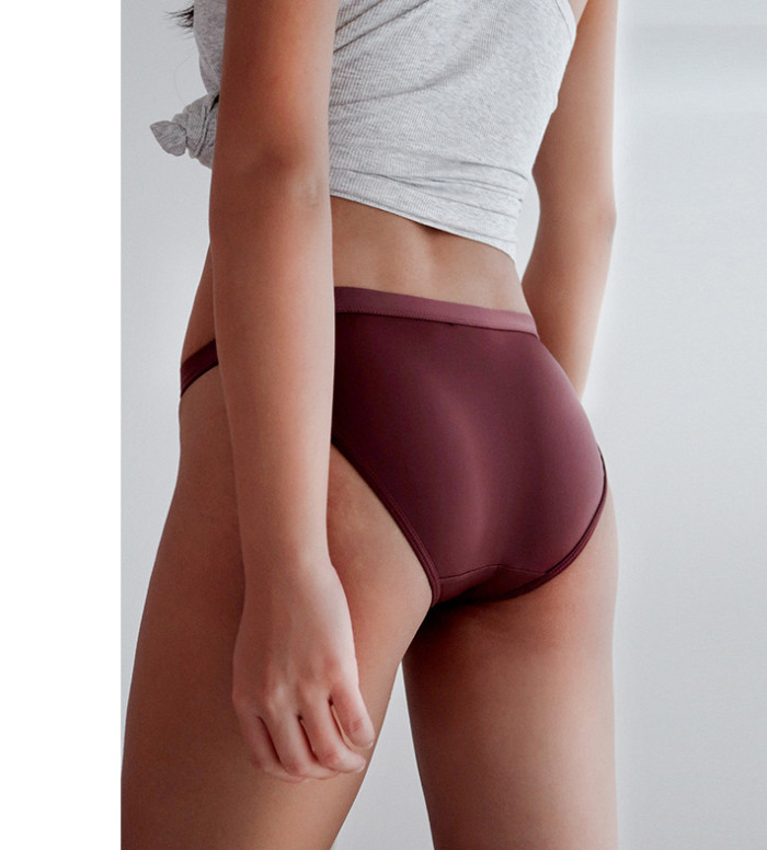 Ice Silk Comfortable and Breathable Triangle Panty