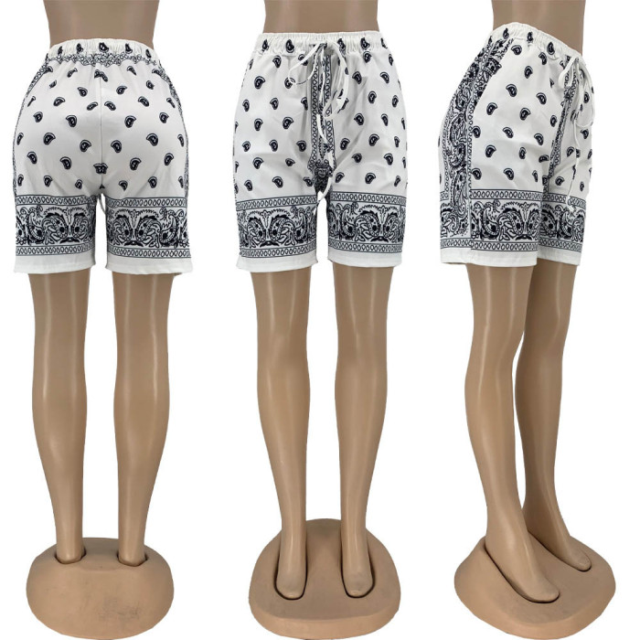 Perry Patterned Street Lacing Casual Short Pants