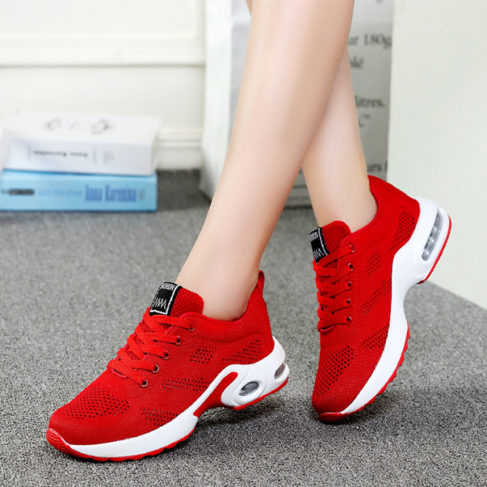 Red Lace-up Front Knit Running Shoes