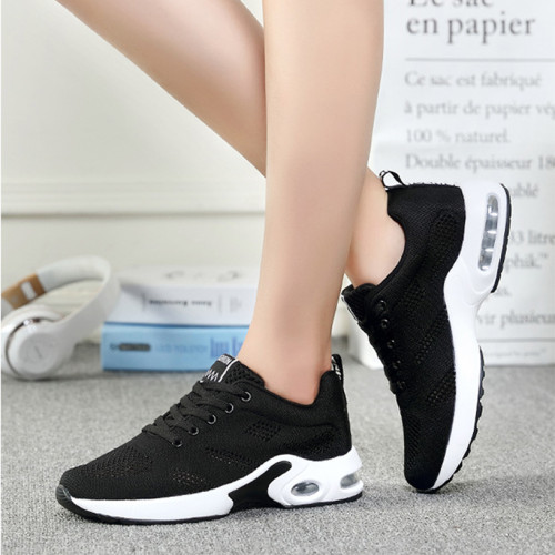 Black Lace-up Front Knit Running Shoes