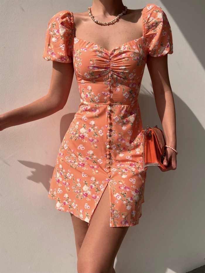 Bubble Sleeve Floral V-neck Chest Button Decorative Short Skirt