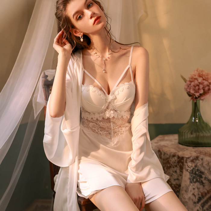 Soft Silk Sexy Lace Entices Pajamas Two Sets