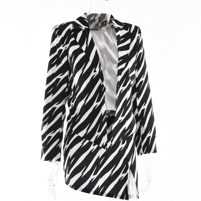 Black and White Contrast Suit for Women