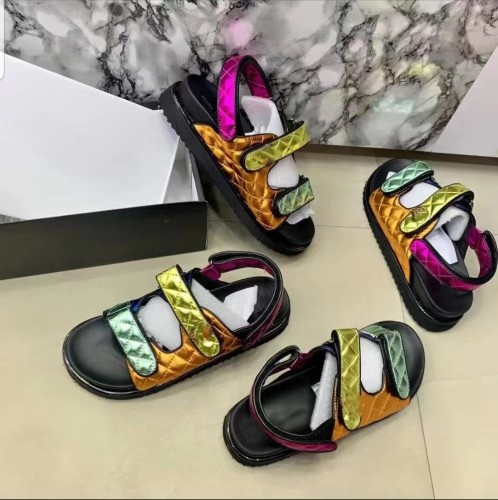 Women's Colorful Thick Soled Beach Sandals