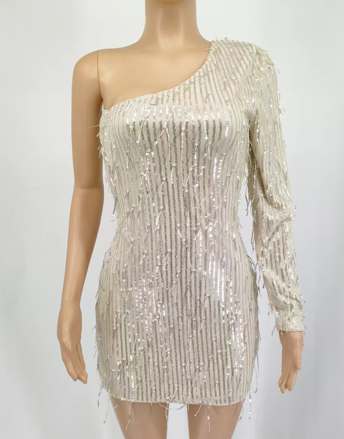 Women's Sexy Long-sleeved One-shoulder Sequined Tassel Bodycon Dress