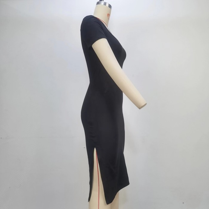 Short-Sleeved Round Neck Split Hem Bodycon Dress