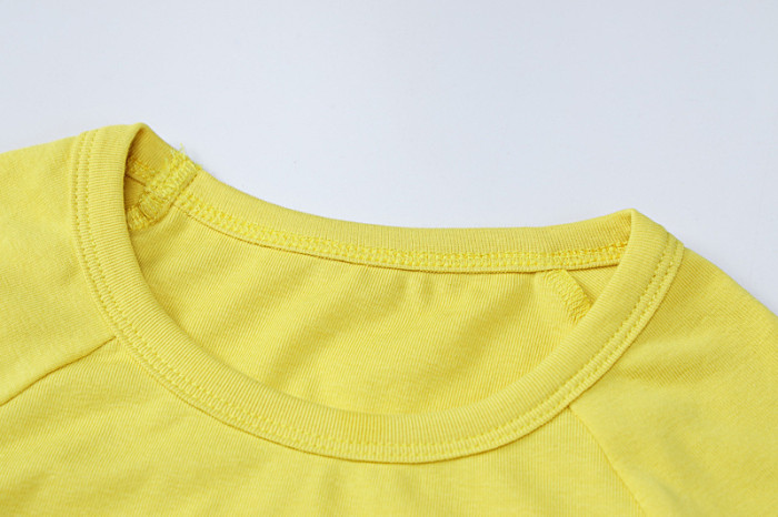 Yellow Round Neckline Short-sleeved T-shirt with Letter Print