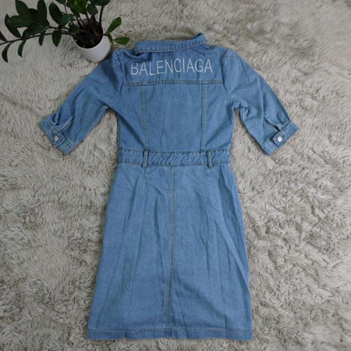 Embroidered Denim Mid Waist Blue Washed Denim Skirt