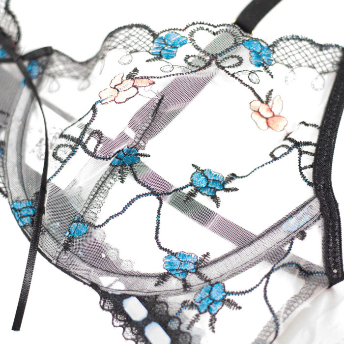 IHOOV Embroidered Garter Belt with Steel Rings Three-Piece Set