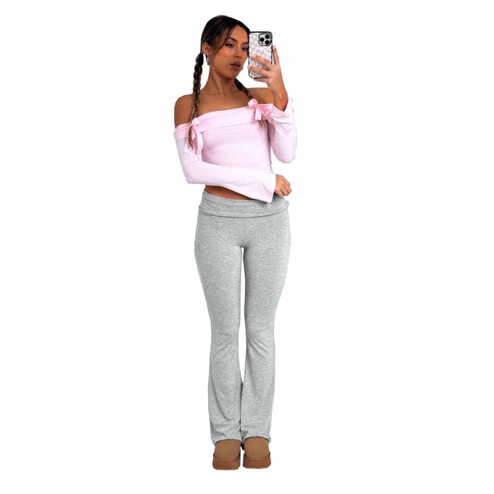 Fashionable and Comfortable Slimming Flared Pants with High Waist and Low Rise