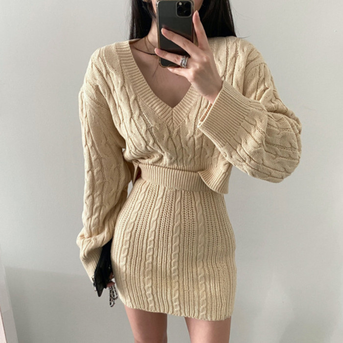 V-Neck Cable Knit Long Sleeve Sweater + High Waist Figure-Hugging Pencil Skirt