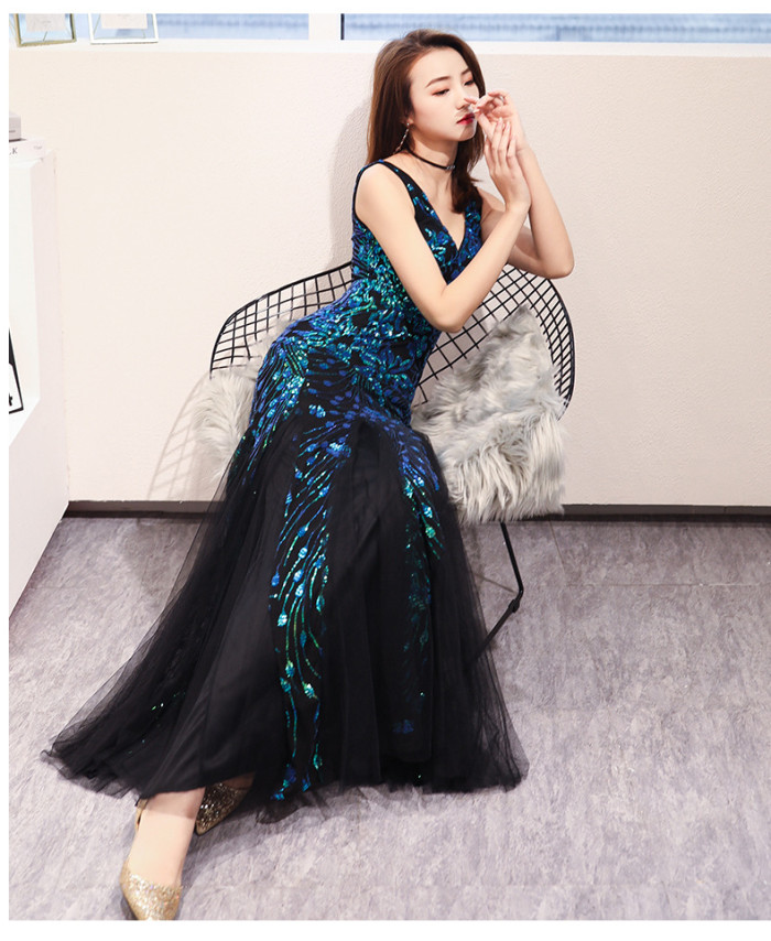 Elegant Long Mermaid Sequin Evening Gown