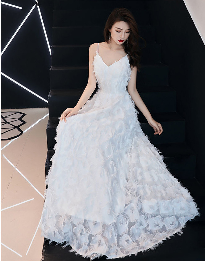 Elegant White Evening Dress for Women