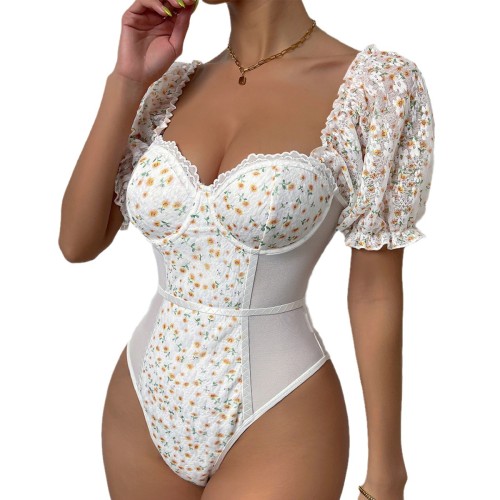 Fresh and Cute Style Floral Lace Underwire Short Bubble Sleeve Deep V-neck Bodysuit